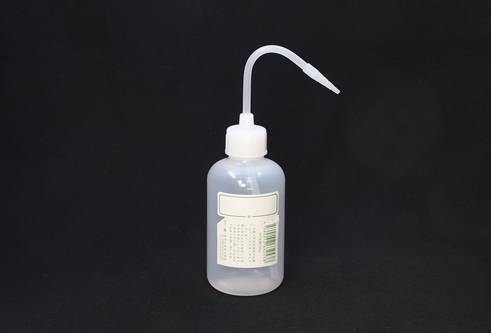nt洗瓶瓶（PE）250毫升带有标签