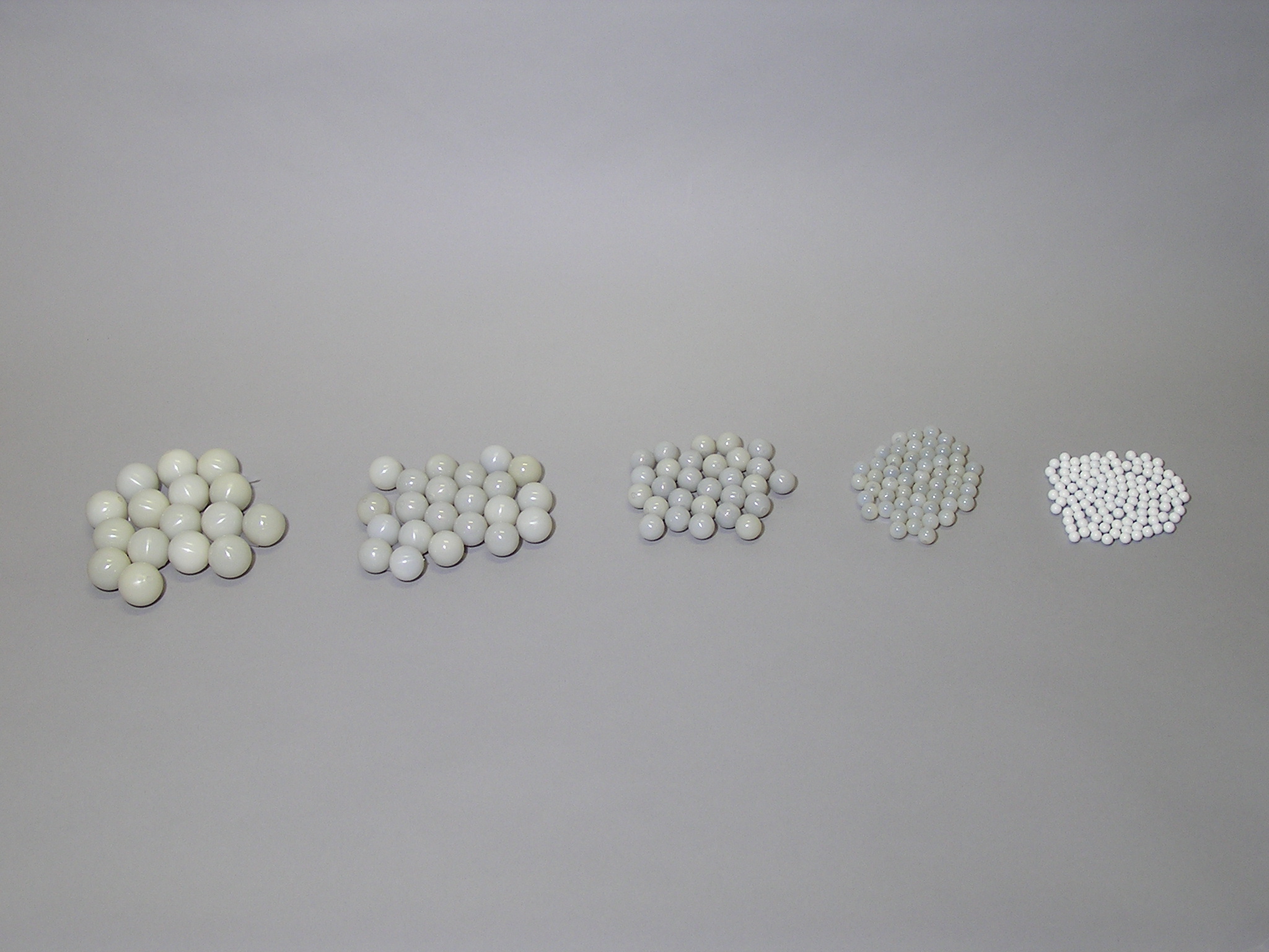 树脂研磨球（用铁芯）尼龙φ25