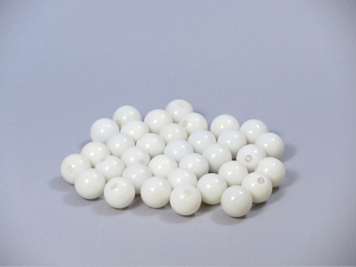 树脂研磨球（用铁芯）由聚氨酯φ25制成