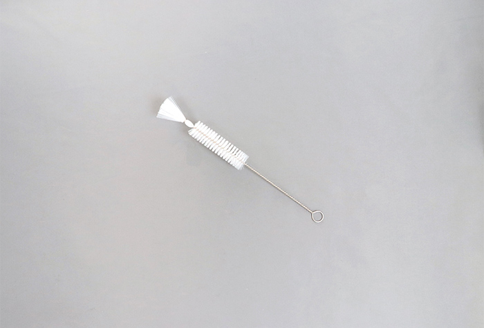 注射器洗涤刷5cc（PBT发型：白色）刷长65mm x直径φ18mmx总长度210mm（10件）